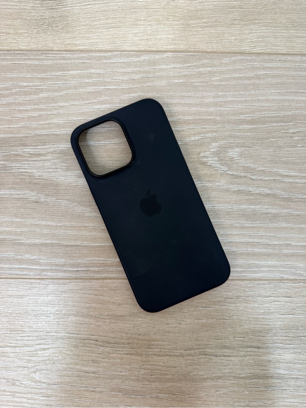 Apple Black 16 Pro Max Phone Case
